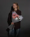 Букет цветов Персиковый эклер с с хризантемой и розами