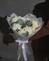 Букет из 9 белых диантусов