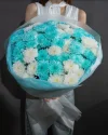 Букет гигант из хризантем бирюзовый в круглом оформлении