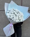 Большой букет персиковых хризантем