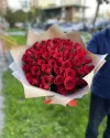 Букет 51 Роза Кения 40 см красная  в пленке