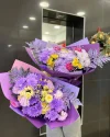 Букет цветов Спелый Баклажан с ирисами и хризантемой